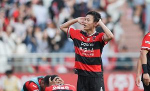 Kim Jong-woo absent un mois minimum